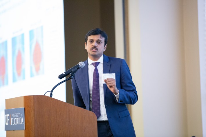 2018-10-09_Research_Awards_Showcase-8050